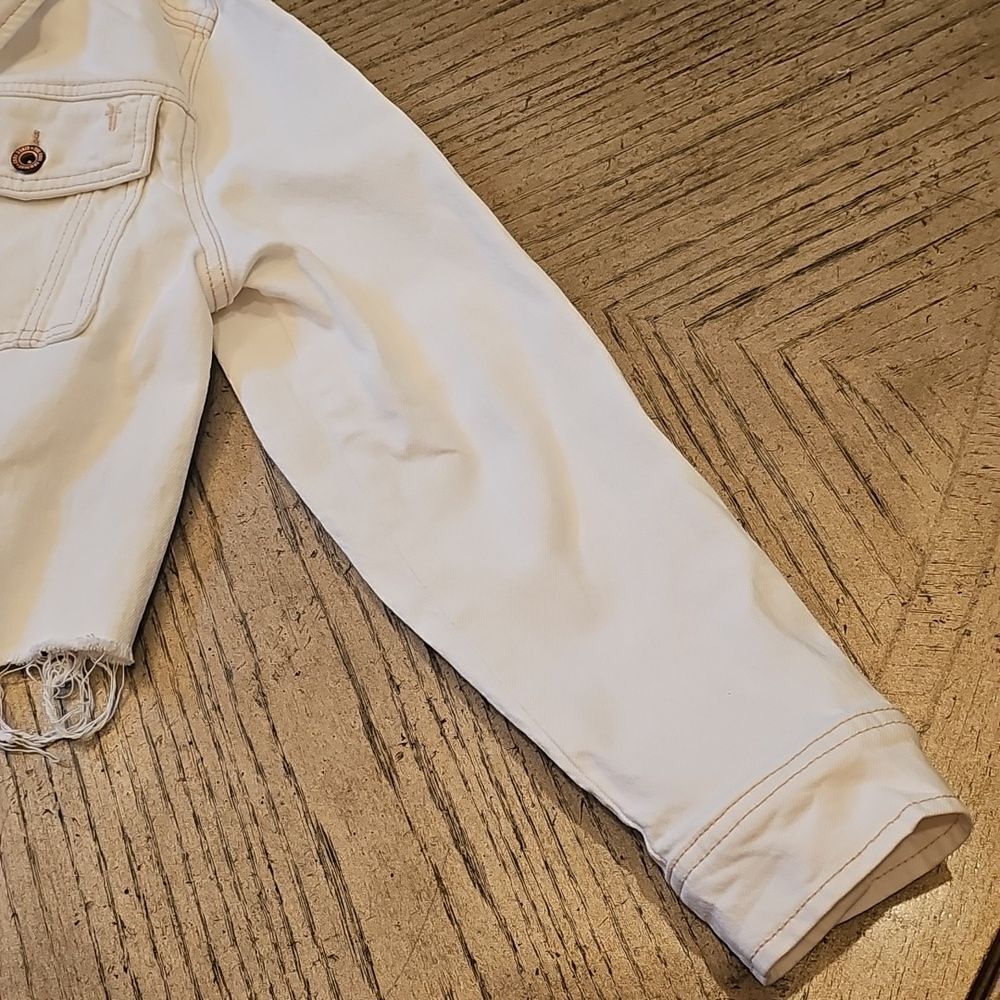Frye Cropped Off White Denim Jacket Size S - Picture 3 of 12